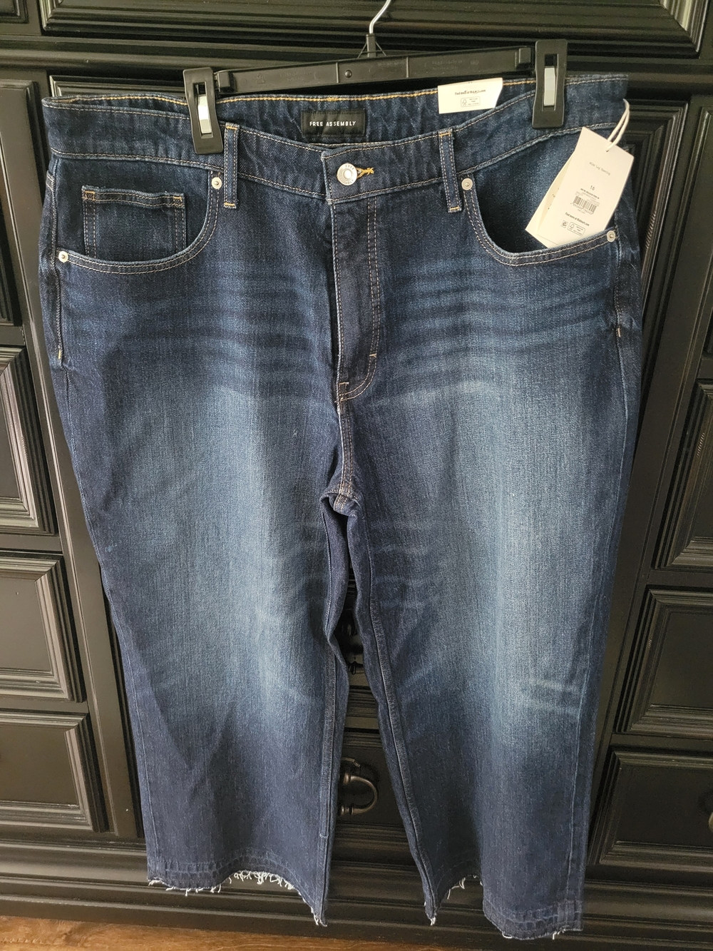 Women's Flare Jeans in Dark Blue - Casual Wide Leg